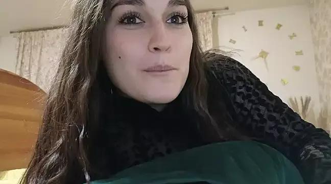 me_lissa_sun13 from StripChat is Freechat