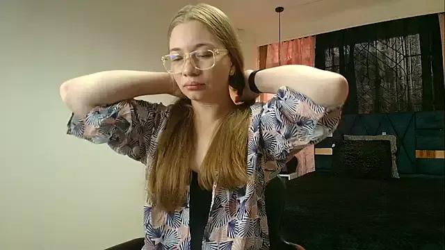 MEGAN__PARKER__ from StripChat is Freechat