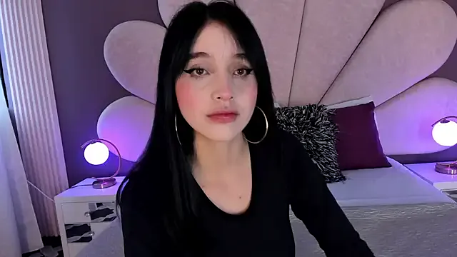  MeganR_ chat room