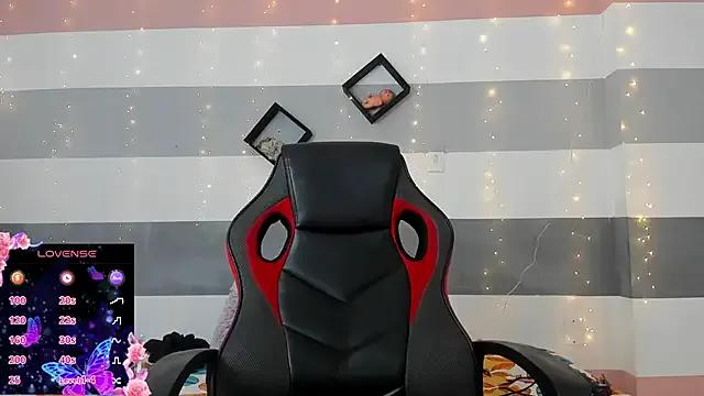 Checkout girls naked models with similar nickname. Cute sexy Free Models.