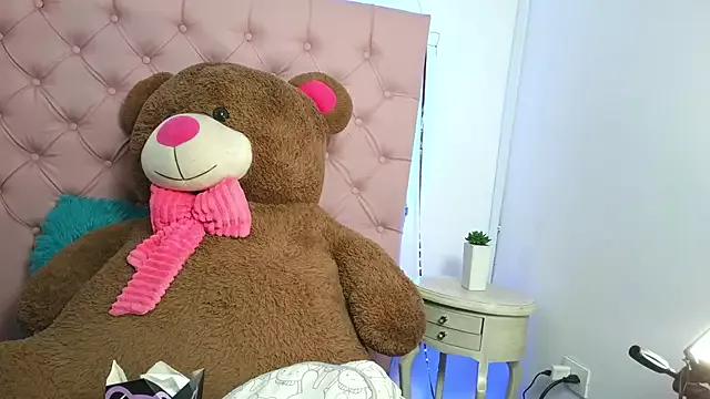 Melodyph from StripChat is Freechat