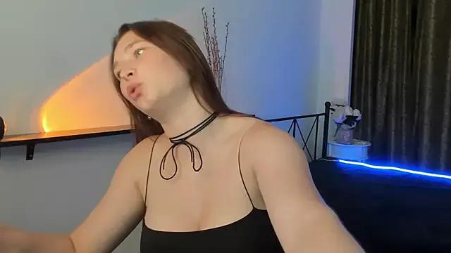 Meri_Cutte from StripChat is Freechat