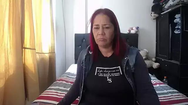merryymaturee_ from StripChat