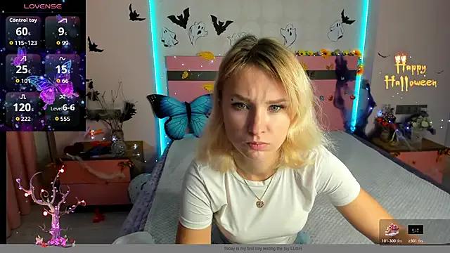 MeryMidnight from StripChat is Freechat