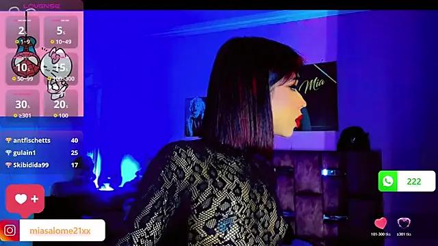 Mia_Castro_xx from StripChat is Freechat