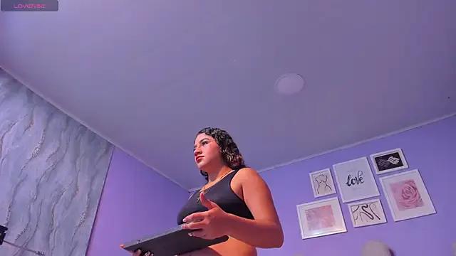 mia_cataleiya from StripChat is Freechat