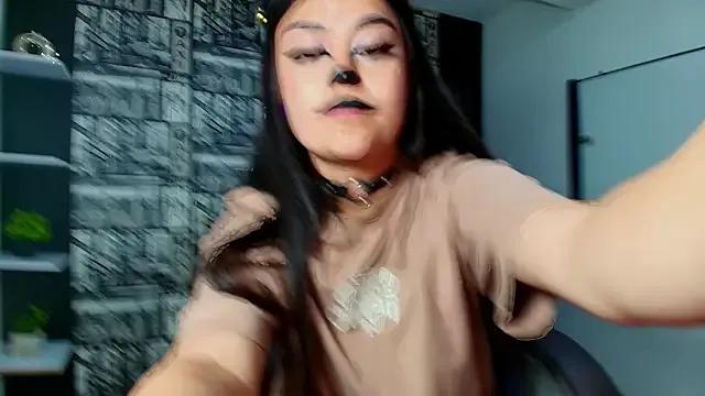 Mia_Morelli_ from StripChat is Freechat