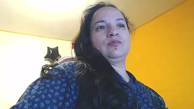 Miaabrownnn from StripChat