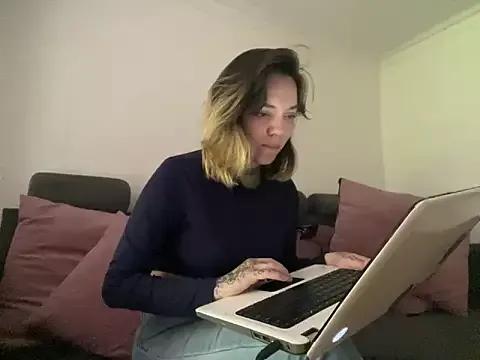 Checkout girls naked models with similar nickname. Cute sexy Free Models.