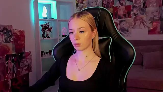 MiaGraces from StripChat is Freechat