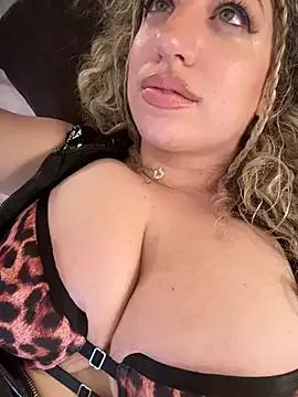 miamellycious from StripChat is Group
