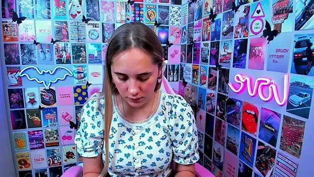 MiaMilas on StripChat 