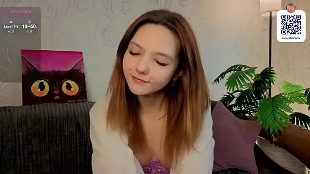 MiaSkyKiss from StripChat is Freechat