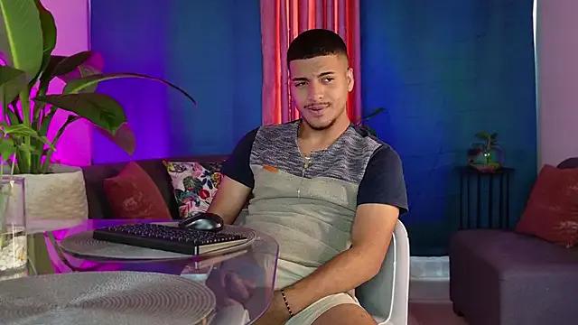 michel_g1 from StripChat is Freechat