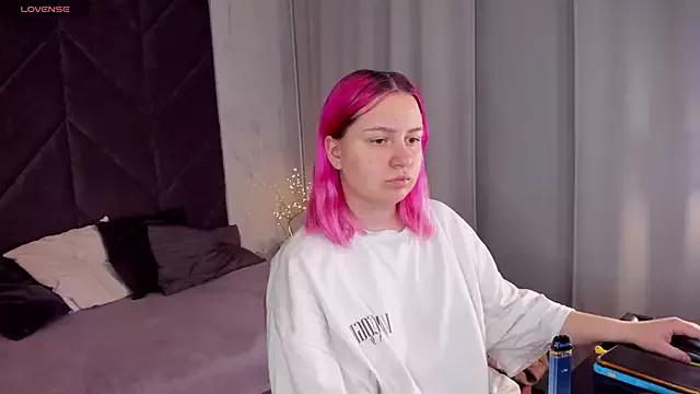 Checkout girls naked models with similar nickname. Cute sexy Free Models.
