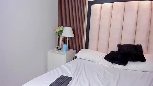 Miia_Candy from StripChat is Freechat