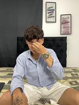 Miia_Hoot from StripChat