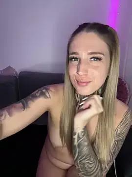 Miia_Lynn from StripChat