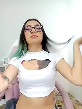 MiiaaaM from StripChat