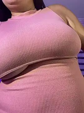 MiiaaJoness from StripChat