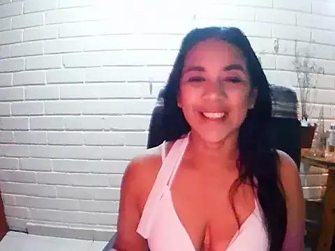 MiiaVelasquez from StripChat is Freechat