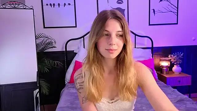 Checkout girls naked models with similar nickname. Cute sexy Free Models.