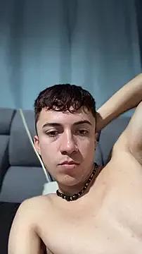 Mike_Benelli from StripChat is Freechat
