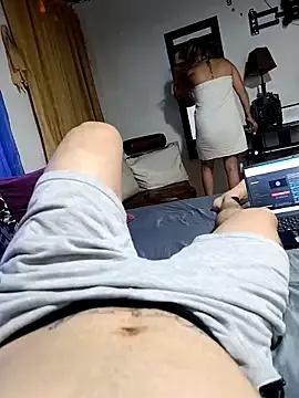 mikeblaree from StripChat is Freechat