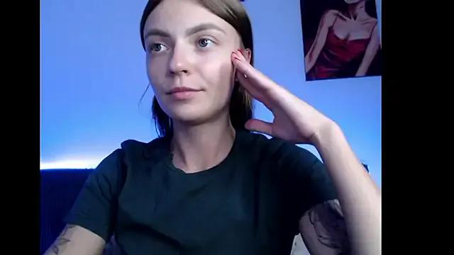 Mila_blooom from StripChat is Freechat