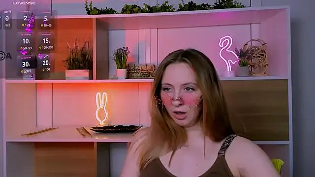 mila_glow1 from StripChat is Freechat