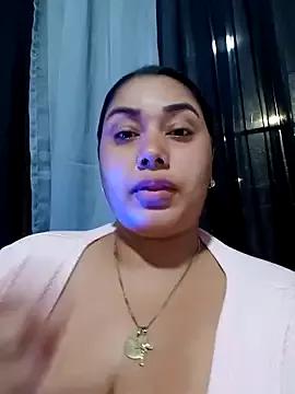 MilaaRooy from StripChat is Freechat