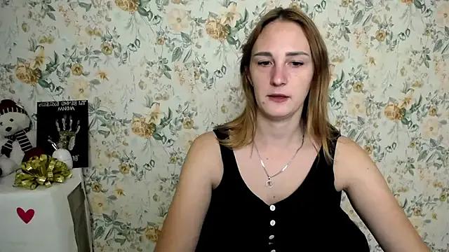 Milana_Cutie_ from StripChat is Freechat
