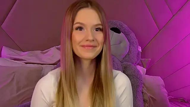 Checkout girls naked models with similar nickname. Cute sexy Free Models.