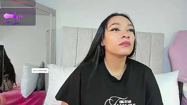 MilaVelour