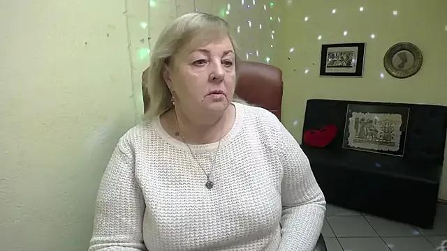 MilenaWedxy from StripChat is Freechat