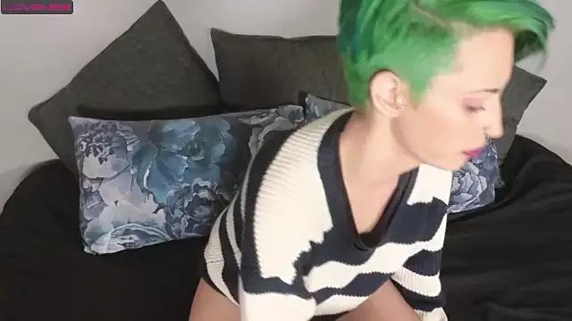 Miliena_Foxxxx from StripChat