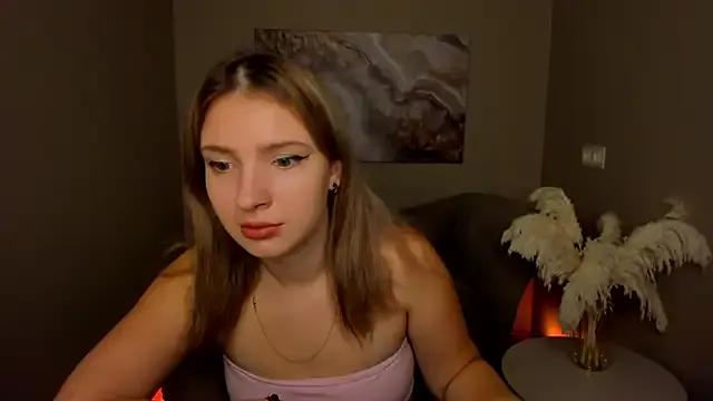 MilinaMorris from StripChat is Freechat