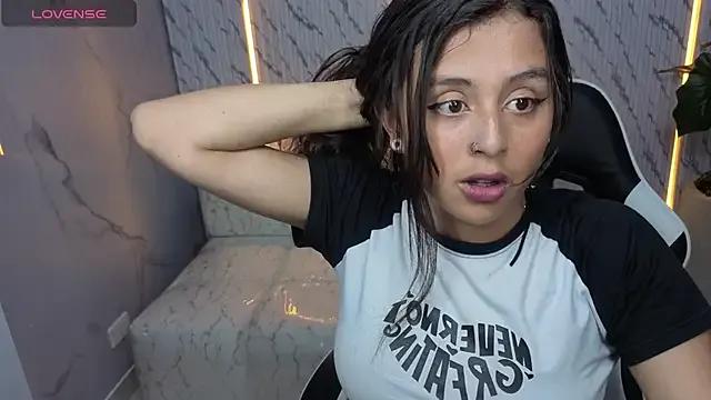 milky_tx from StripChat is Freechat