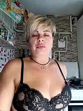 MilkySky from StripChat is Freechat