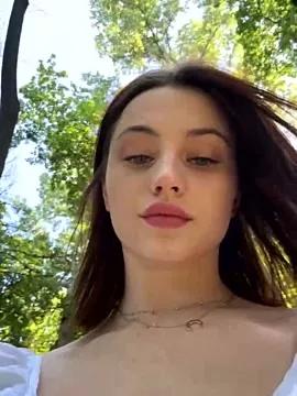 Milla__Morrison from StripChat