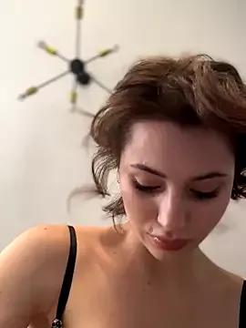 Milla__Morrison from StripChat