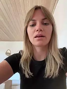 Milla__one from StripChat