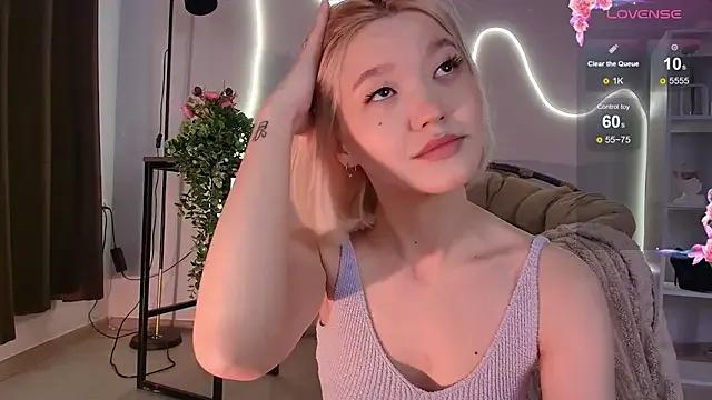 Checkout girls naked models with similar nickname. Cute sexy Free Models.