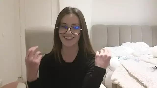 mina_sauvage model from StripChat