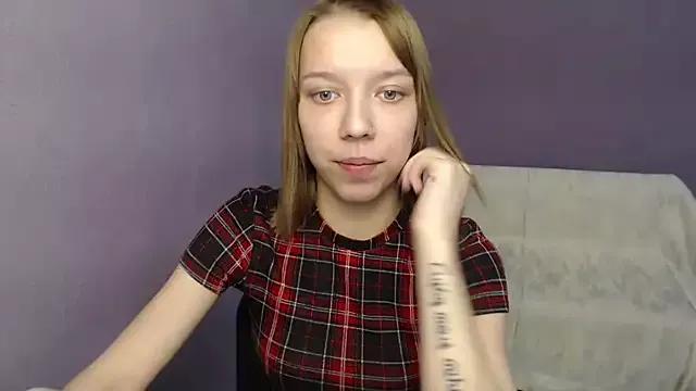 Checkout girls naked models with similar nickname. Cute sexy Free Models.
