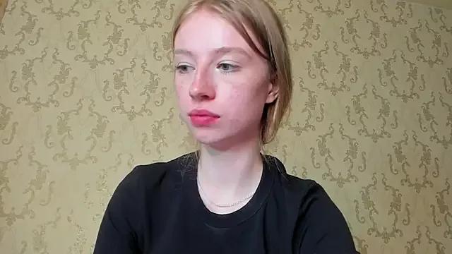 minidivaa_ from StripChat is Freechat