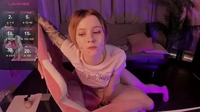 Checkout girls naked models with similar nickname. Cute sexy Free Models.