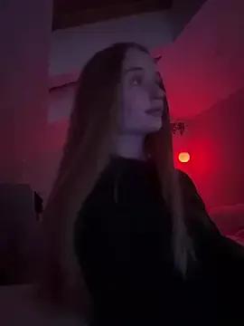 MirnaMeeow from StripChat is Freechat