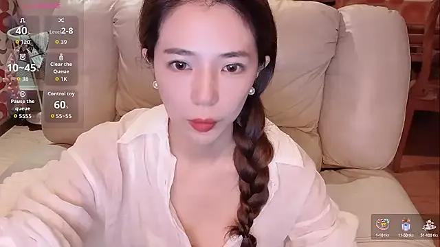 miss-lin from StripChat is Freechat