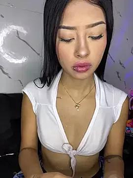 Miss_karol from StripChat